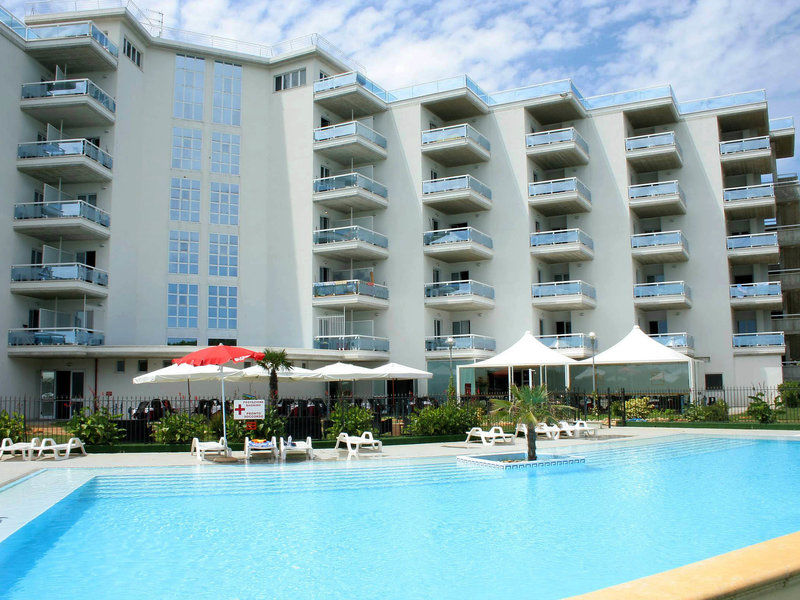 Elena Club Resort Silvi Marina Exterior photo